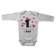 Load image into Gallery viewer, MY 1ST VALENTINE&#39;S DAY - Basic Onesie - Baffle
